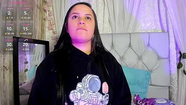 Snapshot of Victoria_Poncce1 chatting on 01.12.26 Victoria Poncce1 online show from 01.12.26