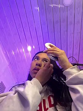 DulceRouss  online show from 04.10.26