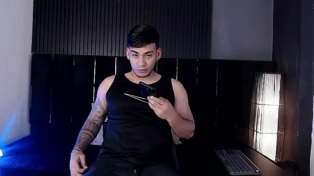 Ryder stone  online show from 01.16.26