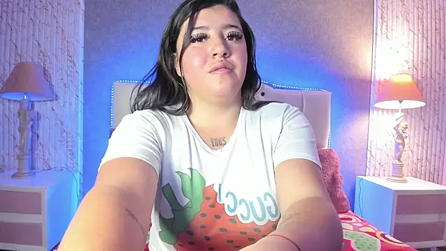 Nahomi Lara online show from 01.17.26