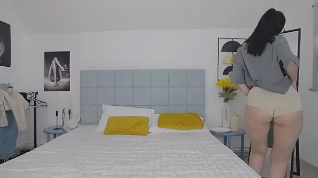 AmayaDominique online show from 01.14.26