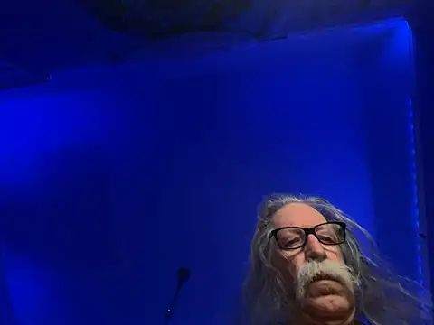 LickYourYoni online show from 02.21.26