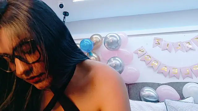 AlmaRose  online show from 03.28.26