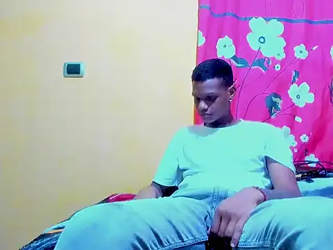 aunstin mohamme online show from 02.27.26