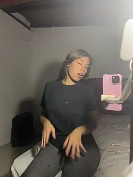 Kitty20205 online show from 02.17.26