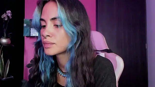 azula lillet online show from 01.15.26