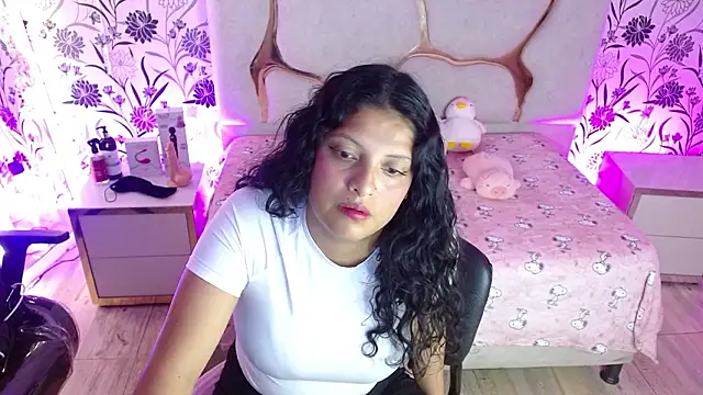 TATTI TAY online show from 02.18.26