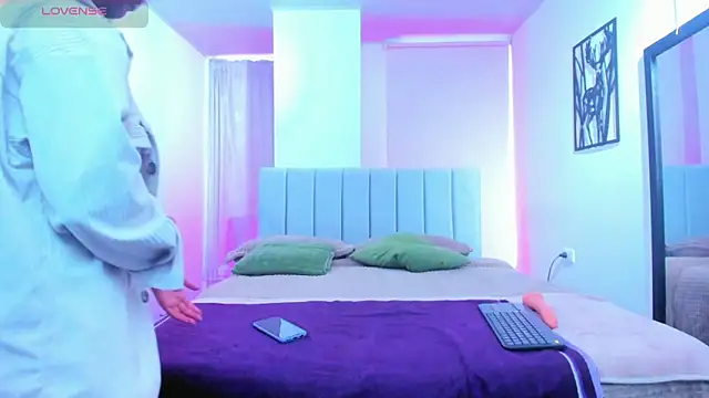 emily7  online show from 02.11.26