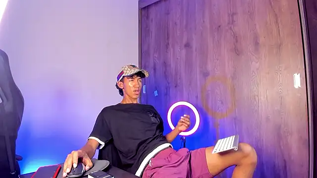 neitan miller  online show from 03.05.26