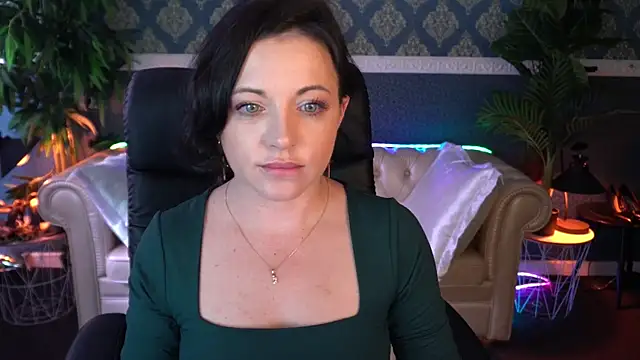 Snapshot of Dafni_Monn chatting on 05.04.26 Dafni Monn online show from 05.04.26