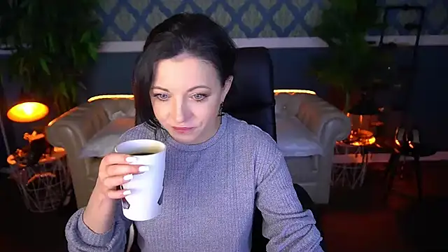 Snapshot of Dafni_Monn chatting on 05.29.26 Dafni Monn online show from 05.29.26