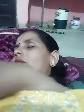 Snapshot of Hasmi_hot09 chatting on 05.18.26 Hasmi hot09 online show from 05.18.26