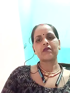 Snapshot of Hasmi_hot09 chatting on 05.22.26 Hasmi hot09 online show from 05.22.26