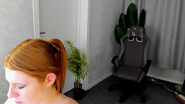 Sally Ange1 online show from 04.19.26