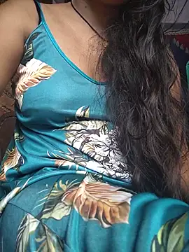 Snapshot of Nilam_cute chatting on 06.09.26 Nilam cute online show from 06.09.26