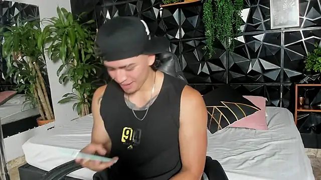 elliot colton online show from 05.11.26