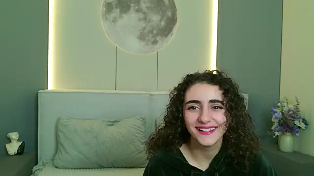 Susan Fors online show from 04.18.26