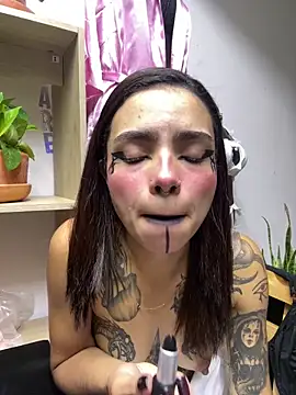 Electra Darkk online show from 04.17.26