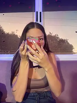 EmmaJhoons online show from 03.01.26