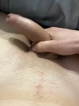 Snapshot of misteryboi chatting on 02.27.26 misteryboi online show from 02.27.26