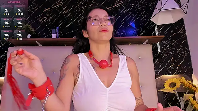 Snapshot of Renata_blue chatting on 02.20.26 Renata blue online show from 02.20.26