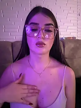 Snapshot of moon0626 chatting on 04.13.26 moon0626 online show from 04.13.26