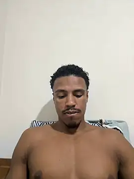 Snapshot of LorenzoBlack27 chatting on 06.12.26 LorenzoBlack27 online show from 06.12.26