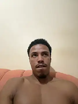 Snapshot of LorenzoBlack27 chatting on 07.14.26 LorenzoBlack27 online show from 07.14.26