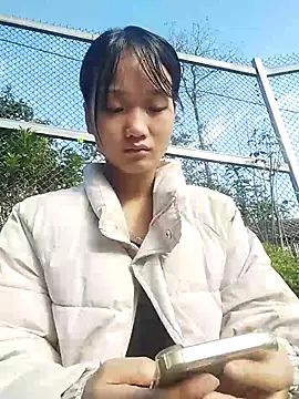 Hina2xx online show from 02.05.26