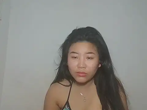 Zyeiii online show from 03.25.26