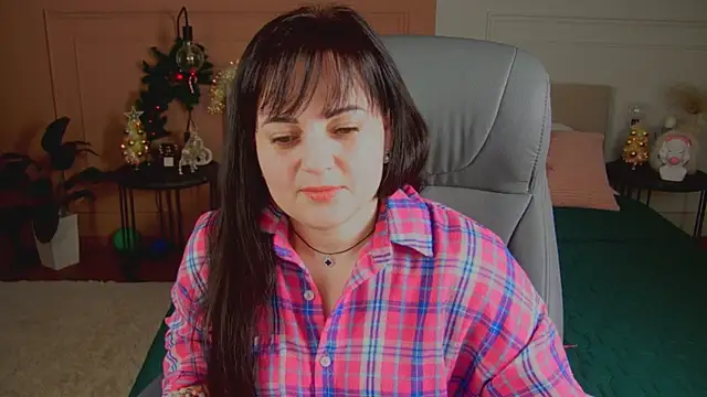  SilkyShadow  online show from 01.18.26