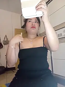 Minaa2x online show from 04.14.26