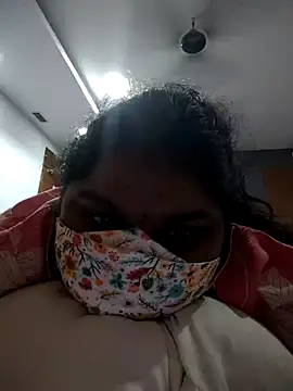 Snapshot of misammahyd chatting on 05.31.26 misammahyd online show from 05.31.26