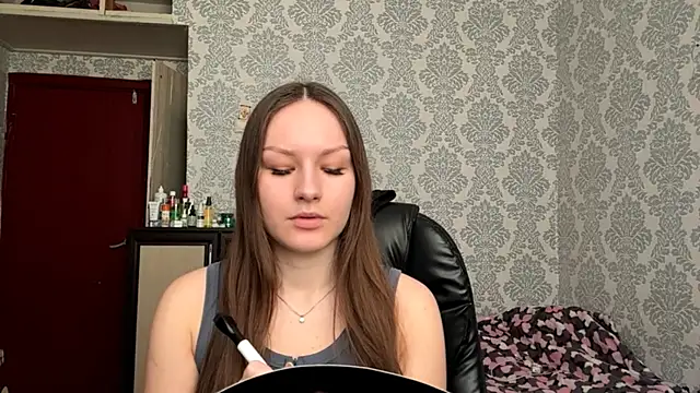 LindsayBlackshire online show from 01.16.26