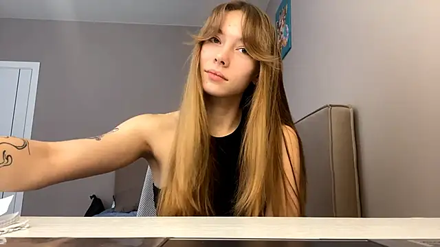 LindyUnderkoffler online show from 02.03.26