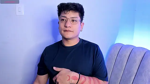 Theo Rowan online show from 01.19.26