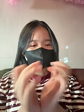 Gwen879 online show from 01.13.26