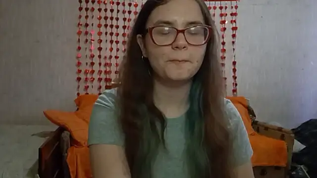 Miyabeee online show from 02.10.26