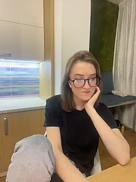 Persephone Kore online show from 03.23.26