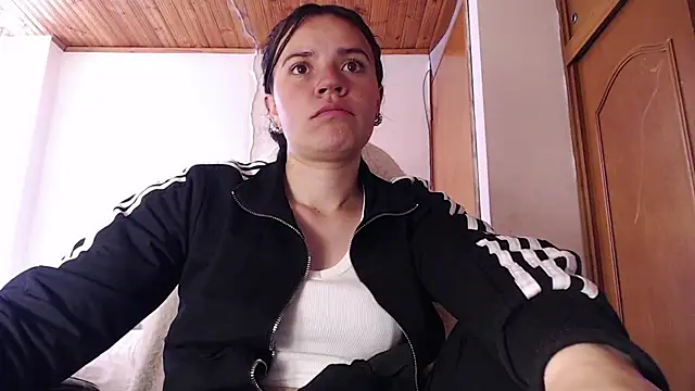 Shanel Lozano online show from 02.04.26