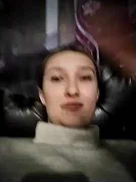 Olivia Kis online show from 01.15.26