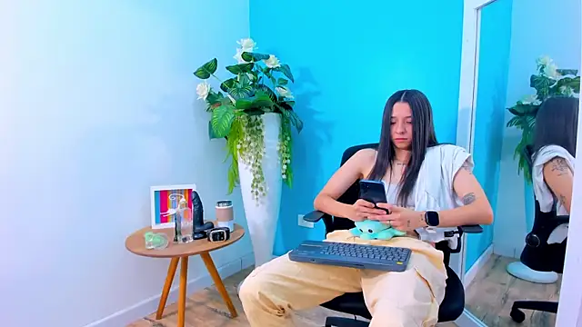 ViictoriiaSaenz online show from 03.05.26