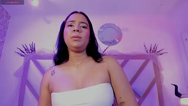 Snapshot of Alexxa_Carter chatting on 02.08.26 Alexxa Carter online show from 02.08.26