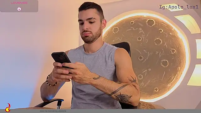 Snapshot of Apolo_lux1 chatting on 07.14.26 Apolo lux1 online show from 07.14.26