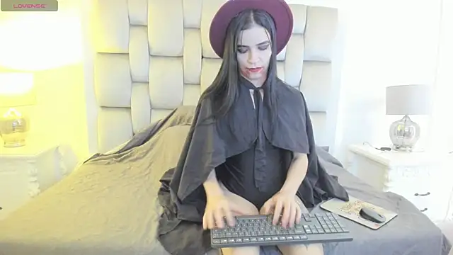 kimberly colle7 online show from 02.15.26