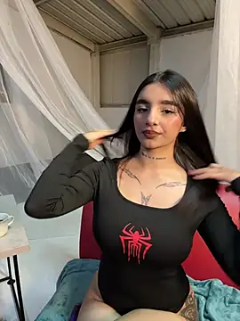 Snapshot of Abriil_cutee chatting on 05.12.26 Abriil cutee online show from 05.12.26