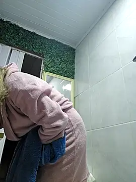 bellafortune69 online show from 04.29.26
