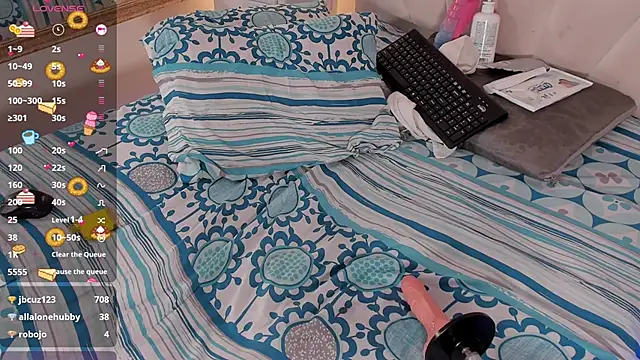 Miaaffox online show from 02.07.26