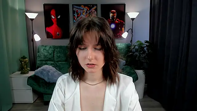 KikaOsterman online show from 04.21.26