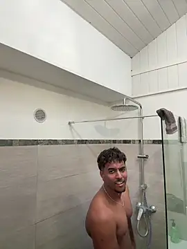 Axel black10 online show from 04.18.26